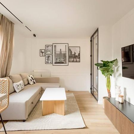 Luxurious 3 Min Walk From Eiffel Tower Daire Paris Dış mekan fotoğraf