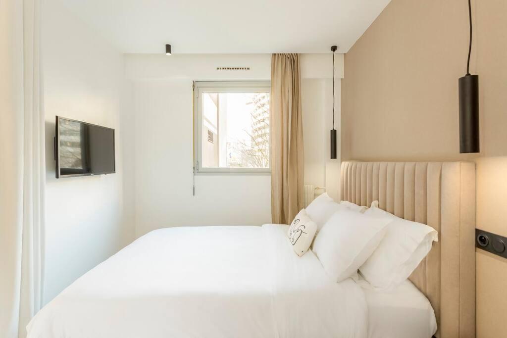 Luxurious 3 Min Walk From Eiffel Tower Daire Paris Dış mekan fotoğraf